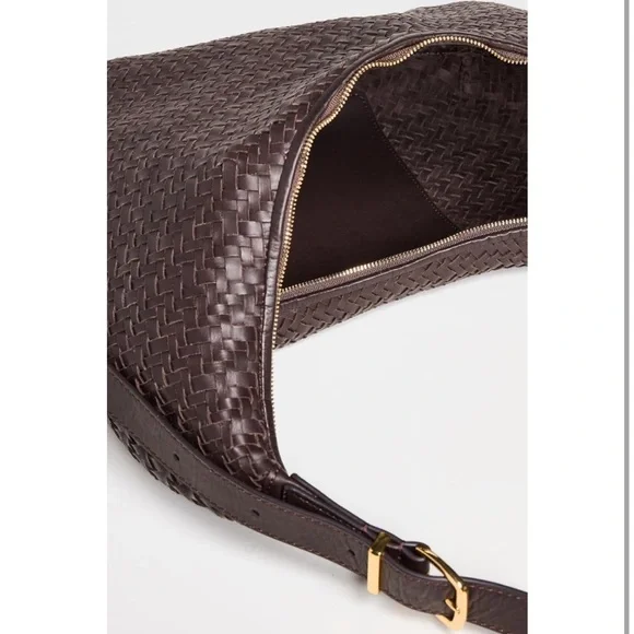 Madewell Women's The Essential Curve Shoulder Bag - Picture 6 of 7